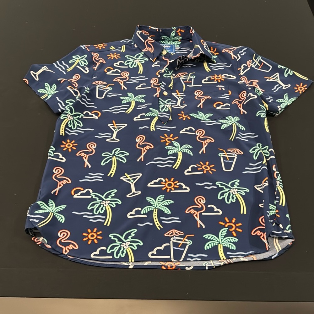 Chubbies men’s shirt size medium excellent condition